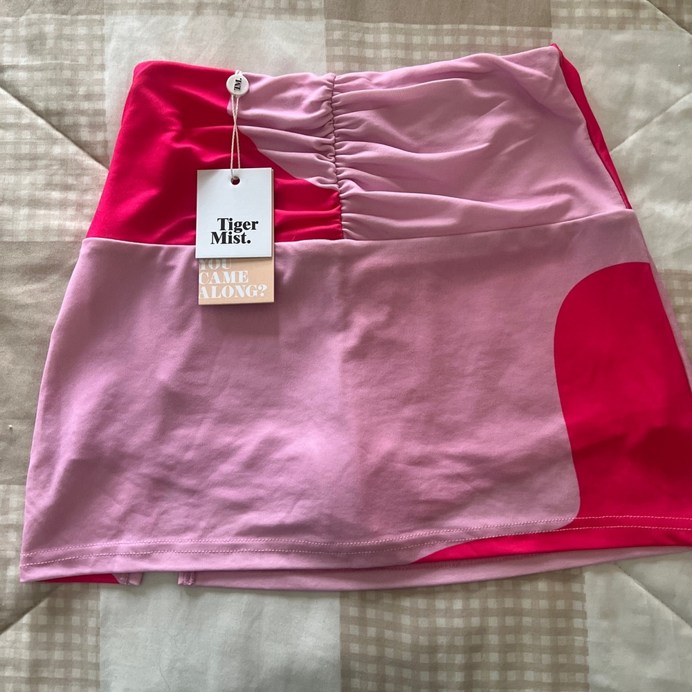 NWT! Mini skort. - Picture 3 of 7